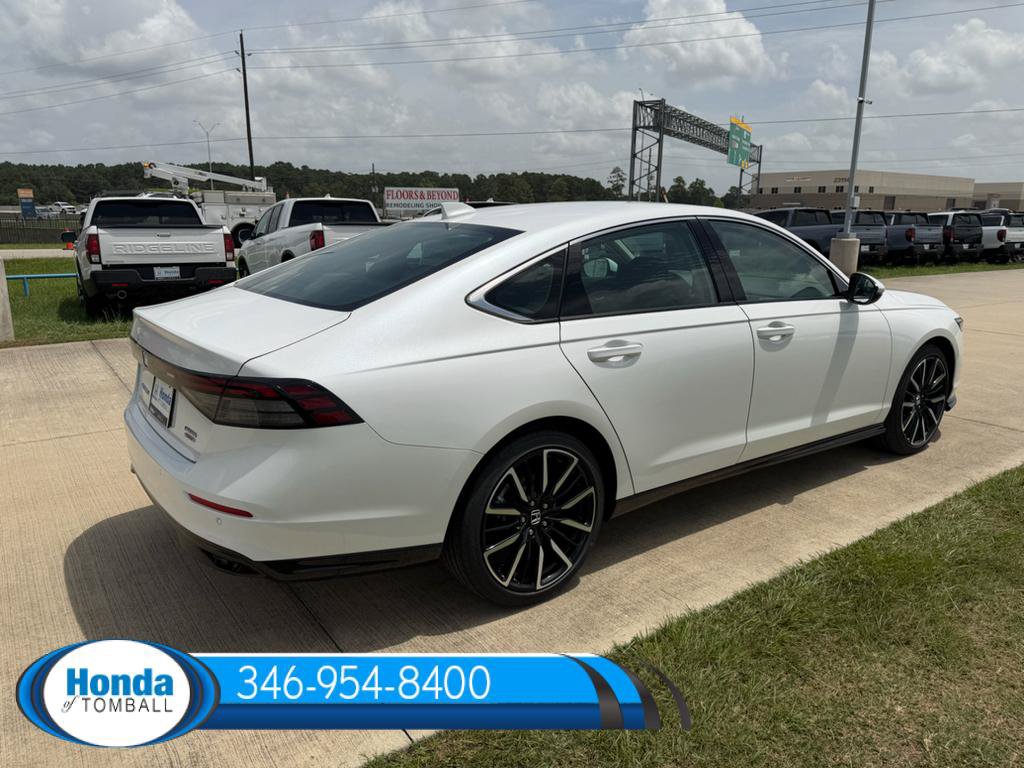 New 2026 Honda Accord Hybrid Touring image 6