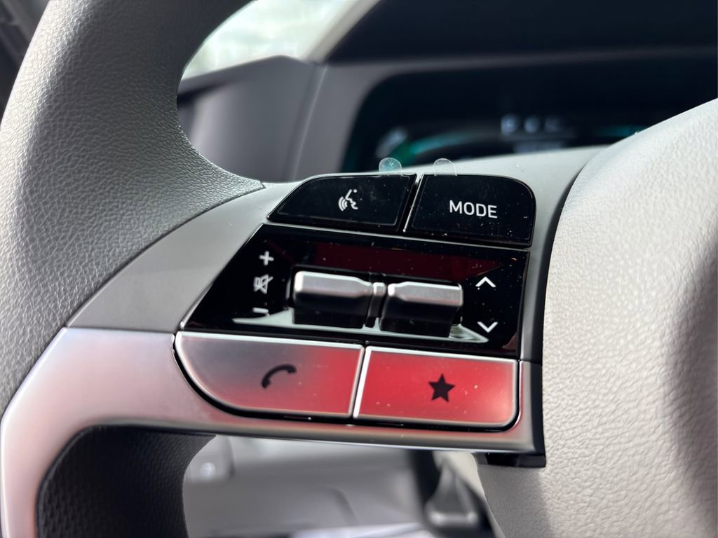 New 2025 Hyundai Elantra Blue image 29