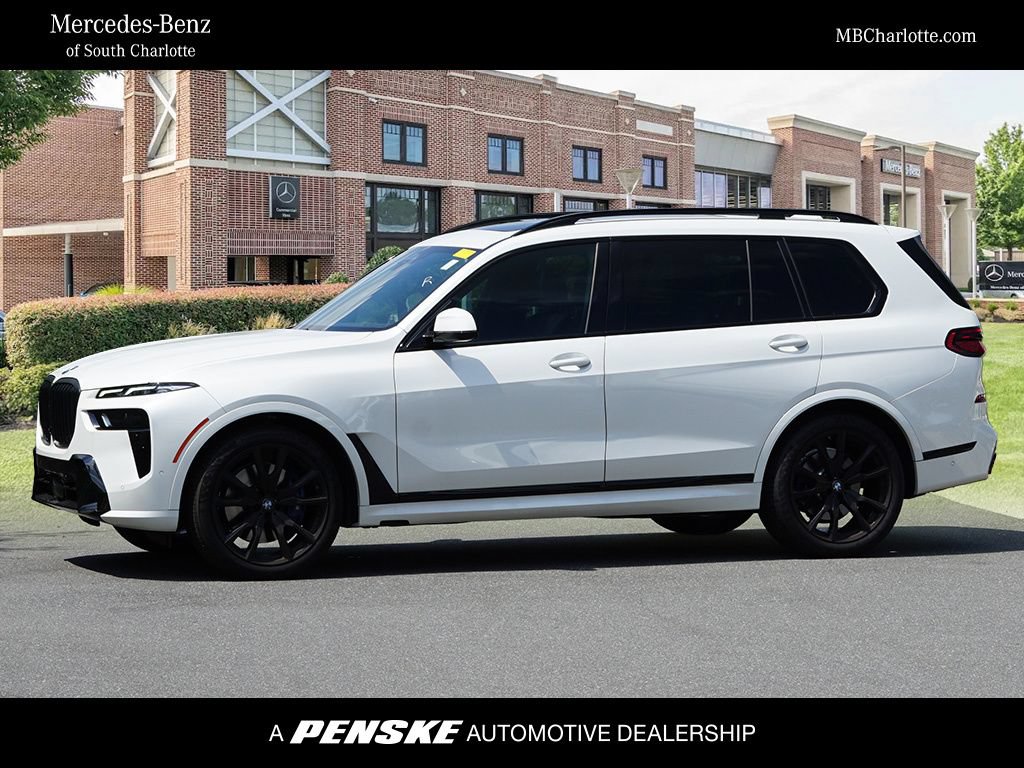 Used 2023 BMW X7 xDrive40i w/ Executive Package AWD/4WD image 1