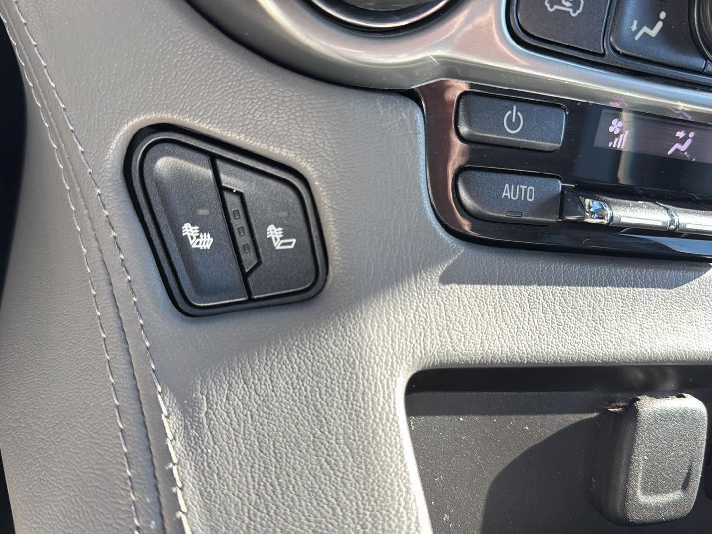 Used 2018 Chevrolet Tahoe LT AWD/4WD image 27
