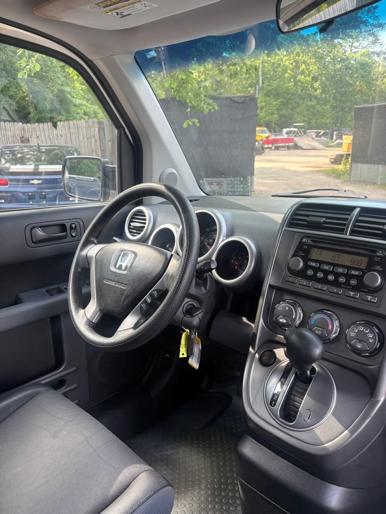 Used 2004 Honda Element EX image 31