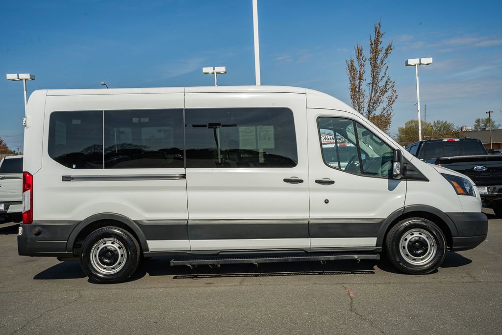 Used 2016 Ford Transit 350 XL image 3