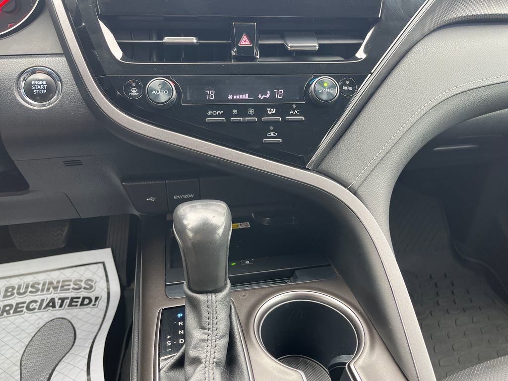 Used 2023 Toyota Camry XSE image 18