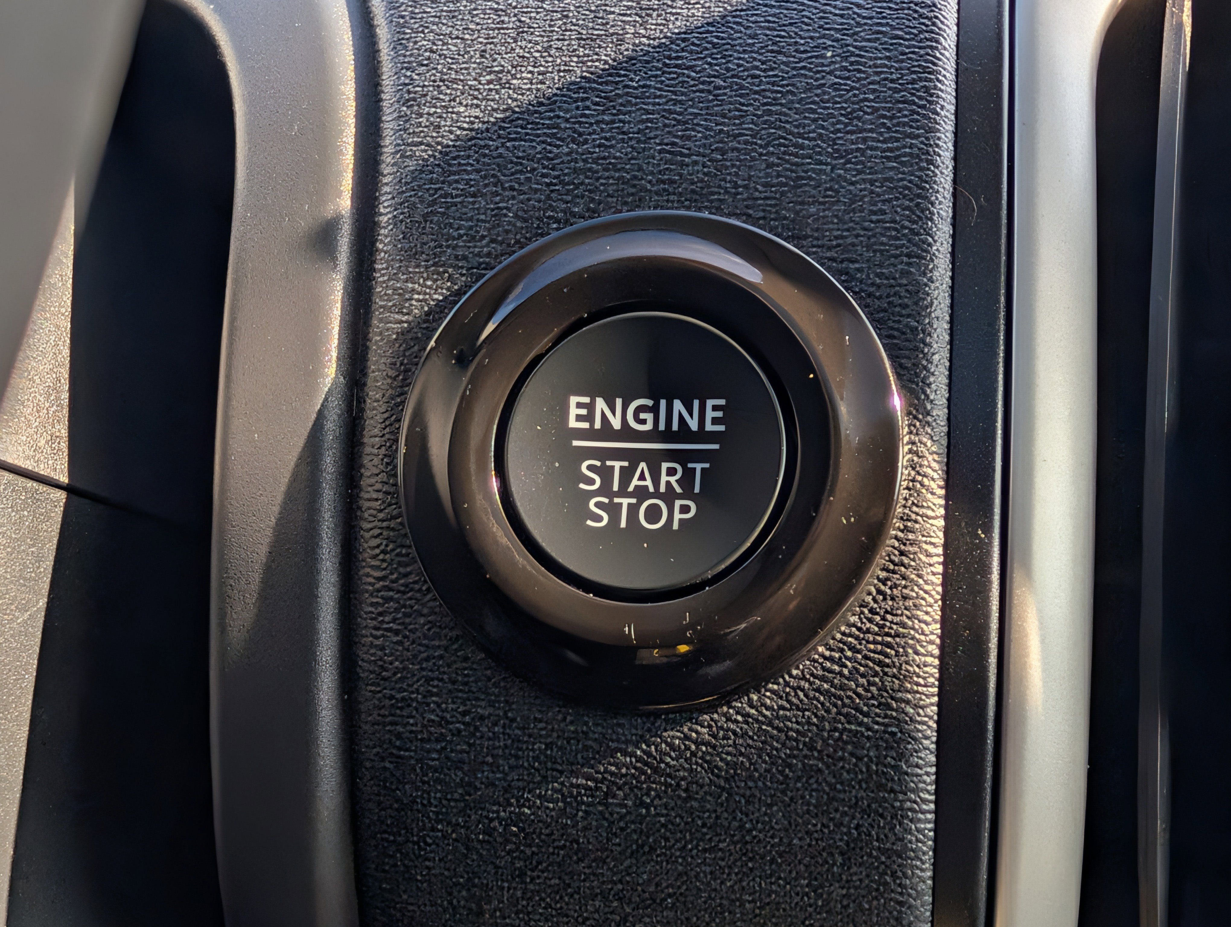 Certified 2025 Ford Expedition Active AWD/4WD image 38