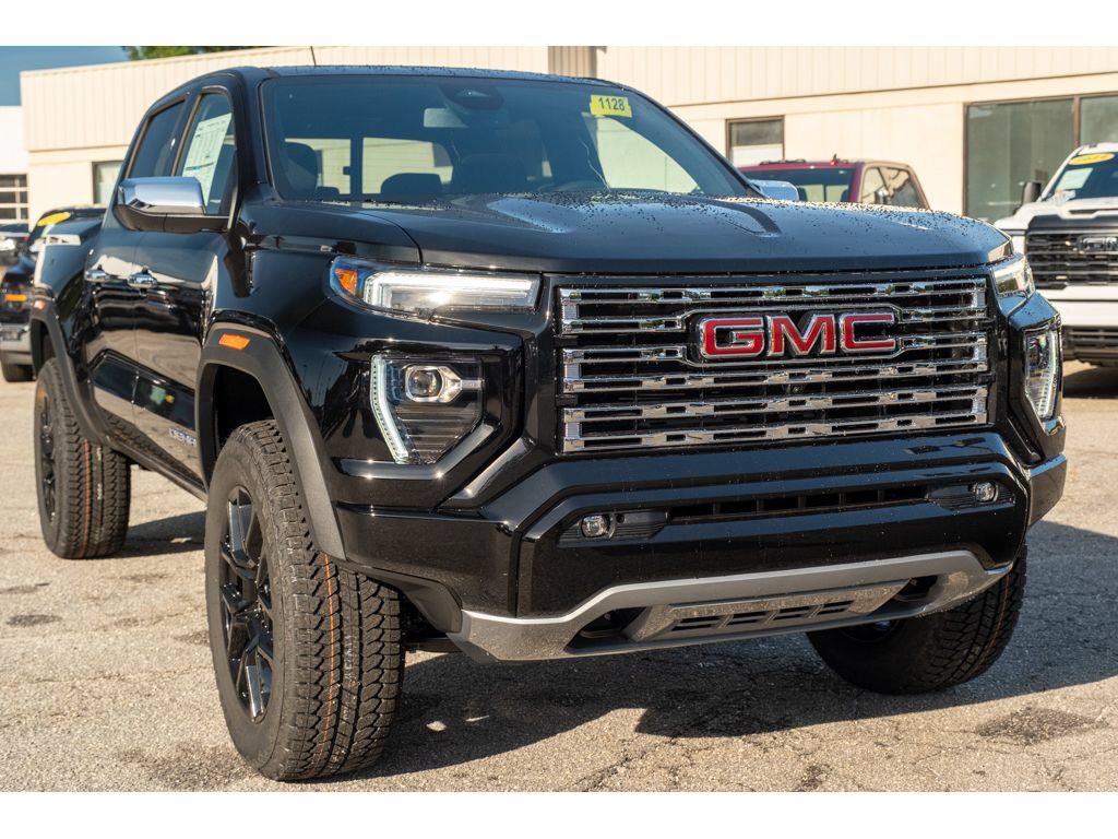 New 2026 GMC Canyon Denali w/ LPO, Denali Black Edition AWD/4WD image 35