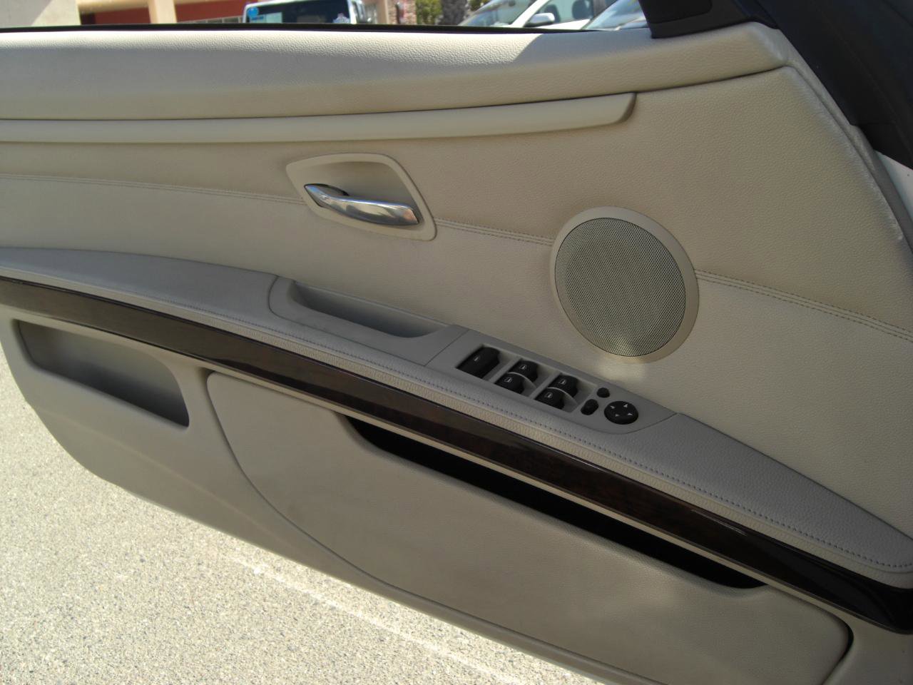 Used 2012 BMW 328i Convertible RWD image 20