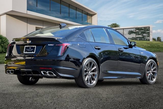 New 2026 Cadillac CT5 V image 4