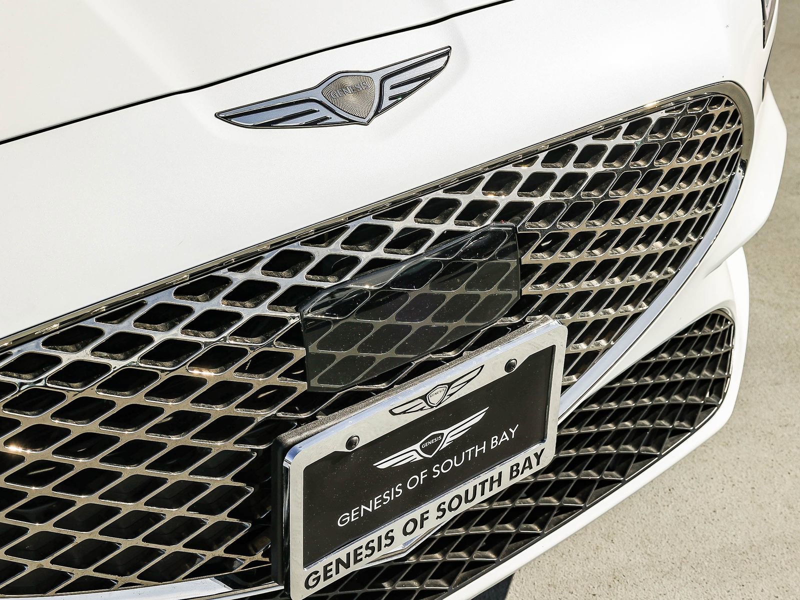 Used 2025 Genesis G70 2.5T image 11