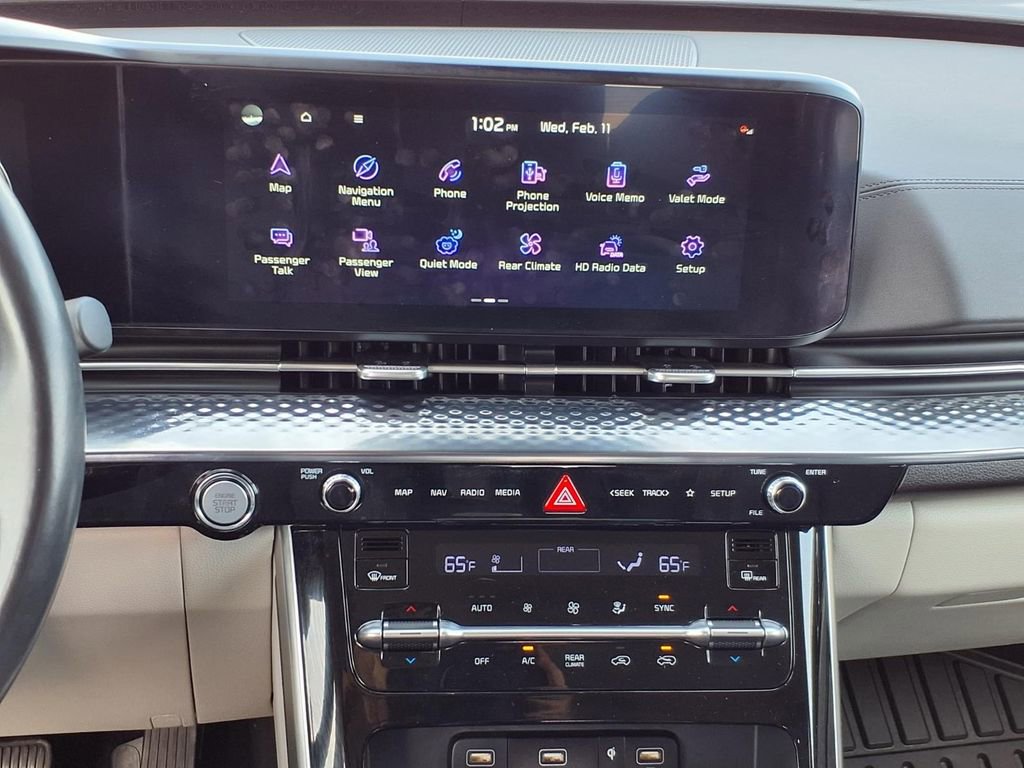 Used 2024 Kia Carnival SX Prestige image 15