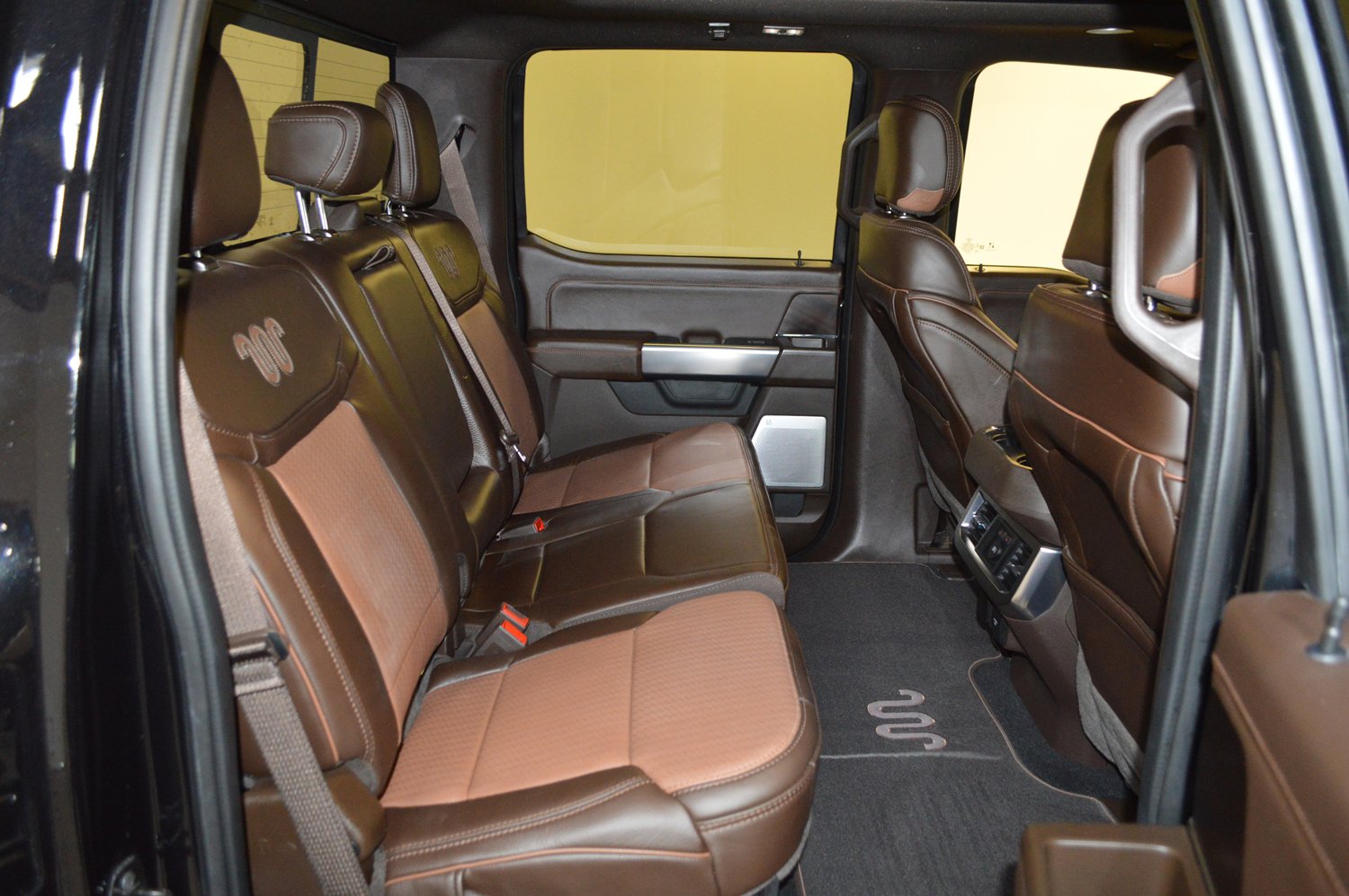 Used 2024 Ford F250 King Ranch w/ Chrome Package image 12