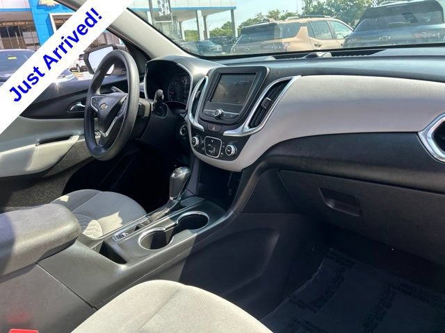 Used 2019 Chevrolet Equinox LS FWD image 31