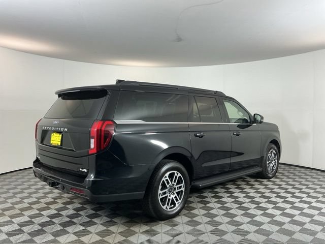 Certified 2025 Ford Expedition Max Active AWD/4WD image 4