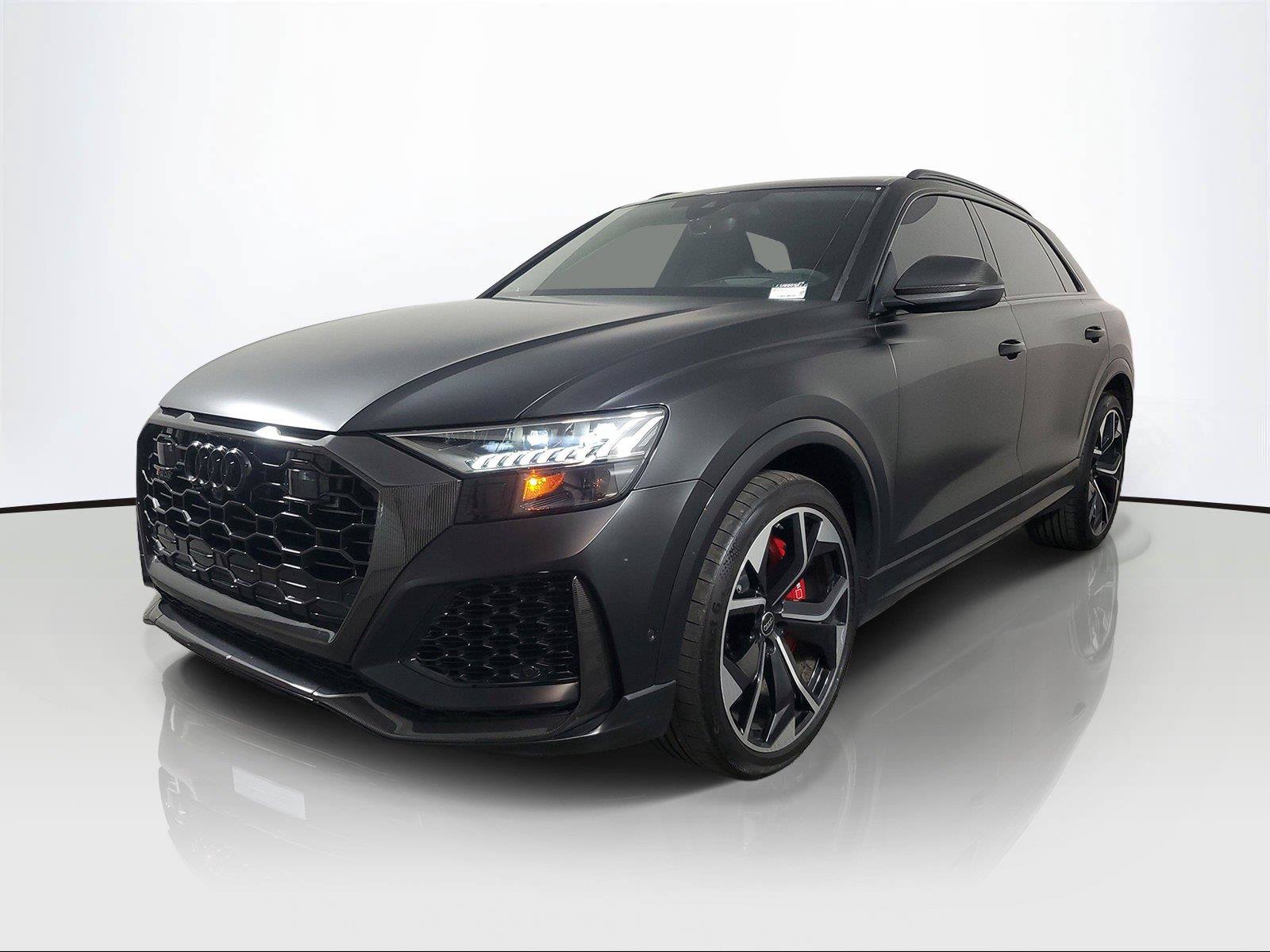 Used 2023 Audi RS Q8 w/ Black Optic Package AWD/4WD image 3