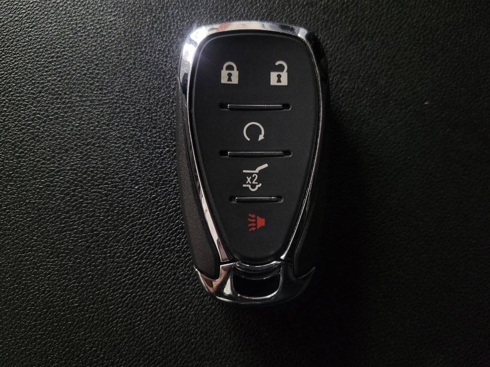 Used 2023 Chevrolet Equinox LT w/ Driver Convenience Package image 32