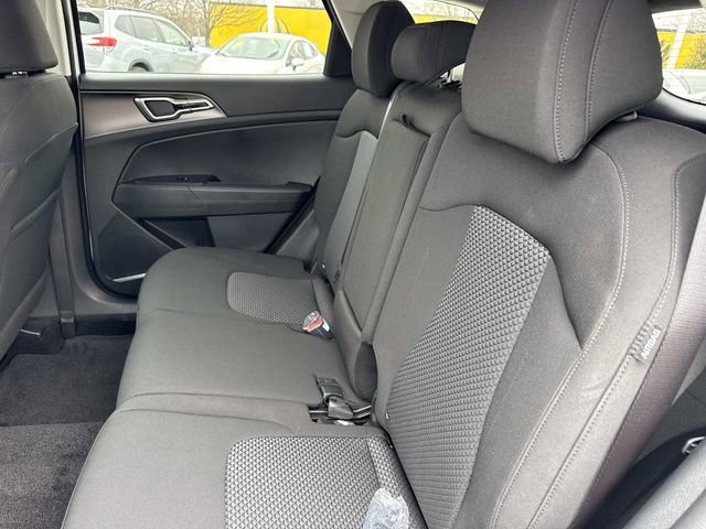 New 2026 Kia Sportage LX image 15