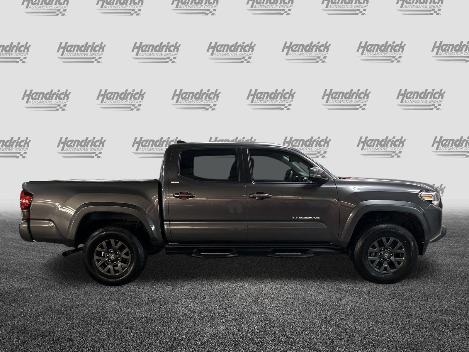 Used 2023 Toyota Tacoma SR5 AWD/4WD image 11