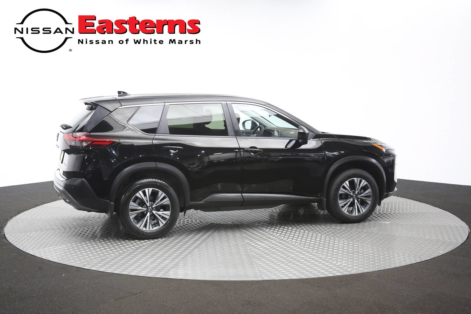 Used 2023 Nissan Rogue SV AWD/4WD image 43