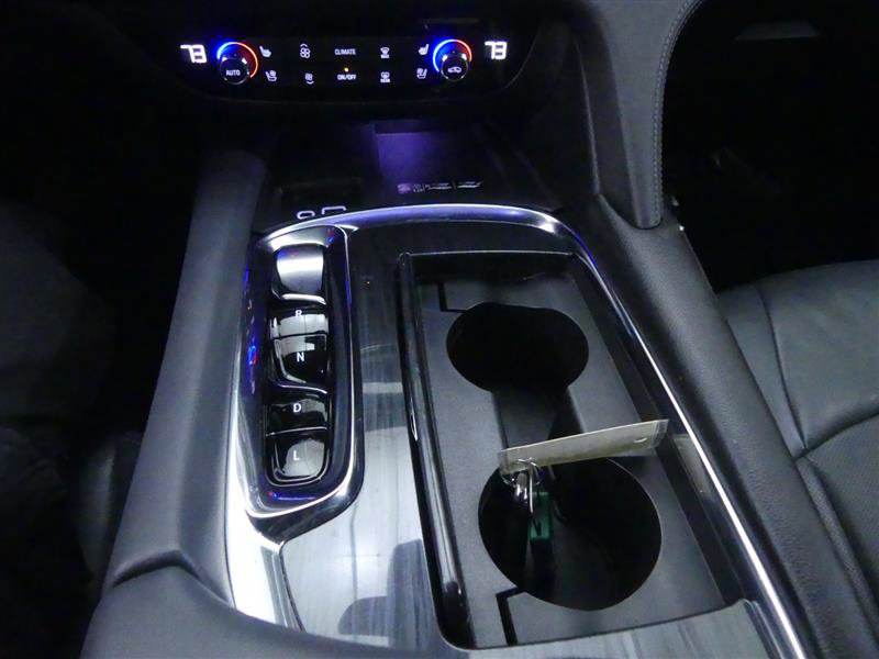 Used 2024 Buick Enclave Premium image 17