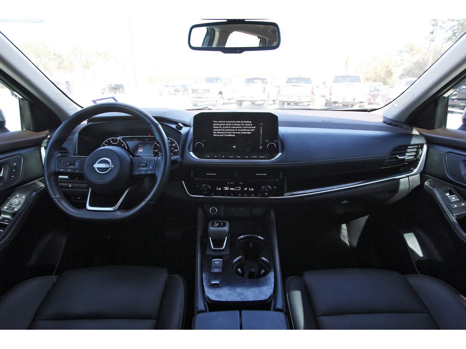 Used 2023 Nissan Rogue SL w/ SL Premium Package image 12