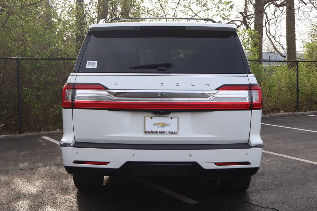 Used 2021 Lincoln Navigator L Reserve w/ Luxury Package image 8