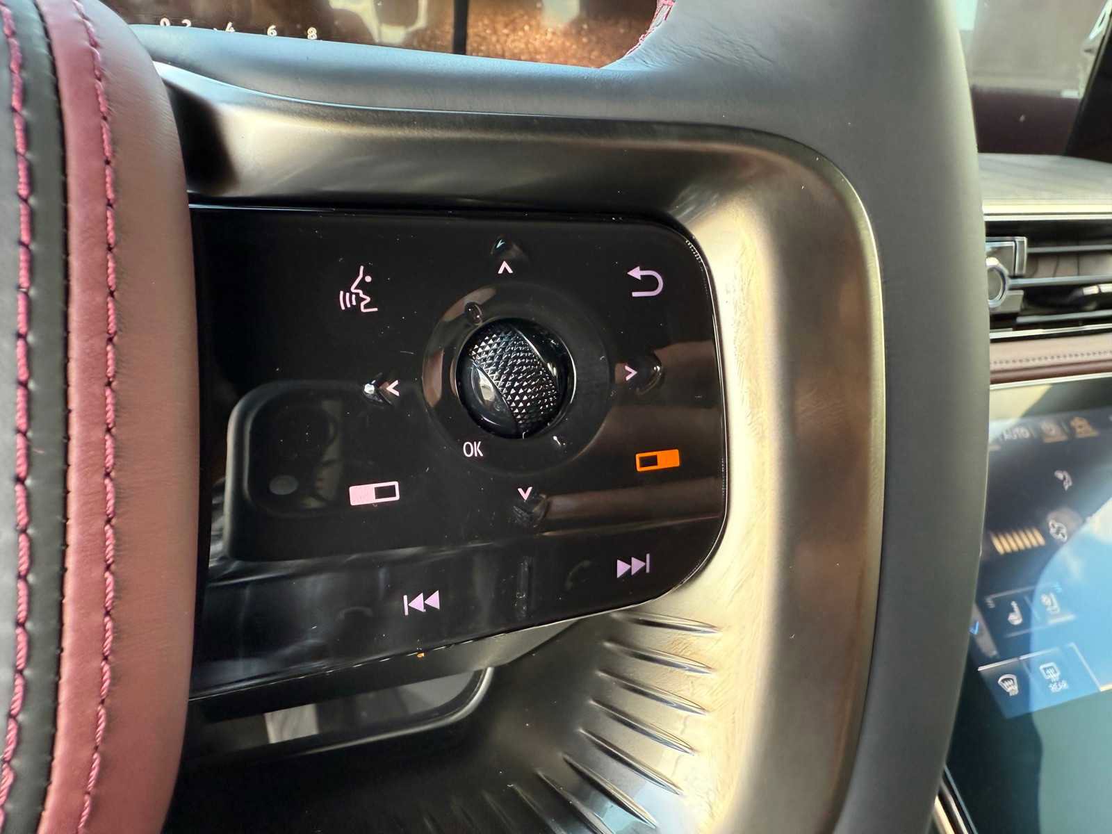 New 2026 INFINITI QX80 Autograph w/ Premium Cargo Package image 15