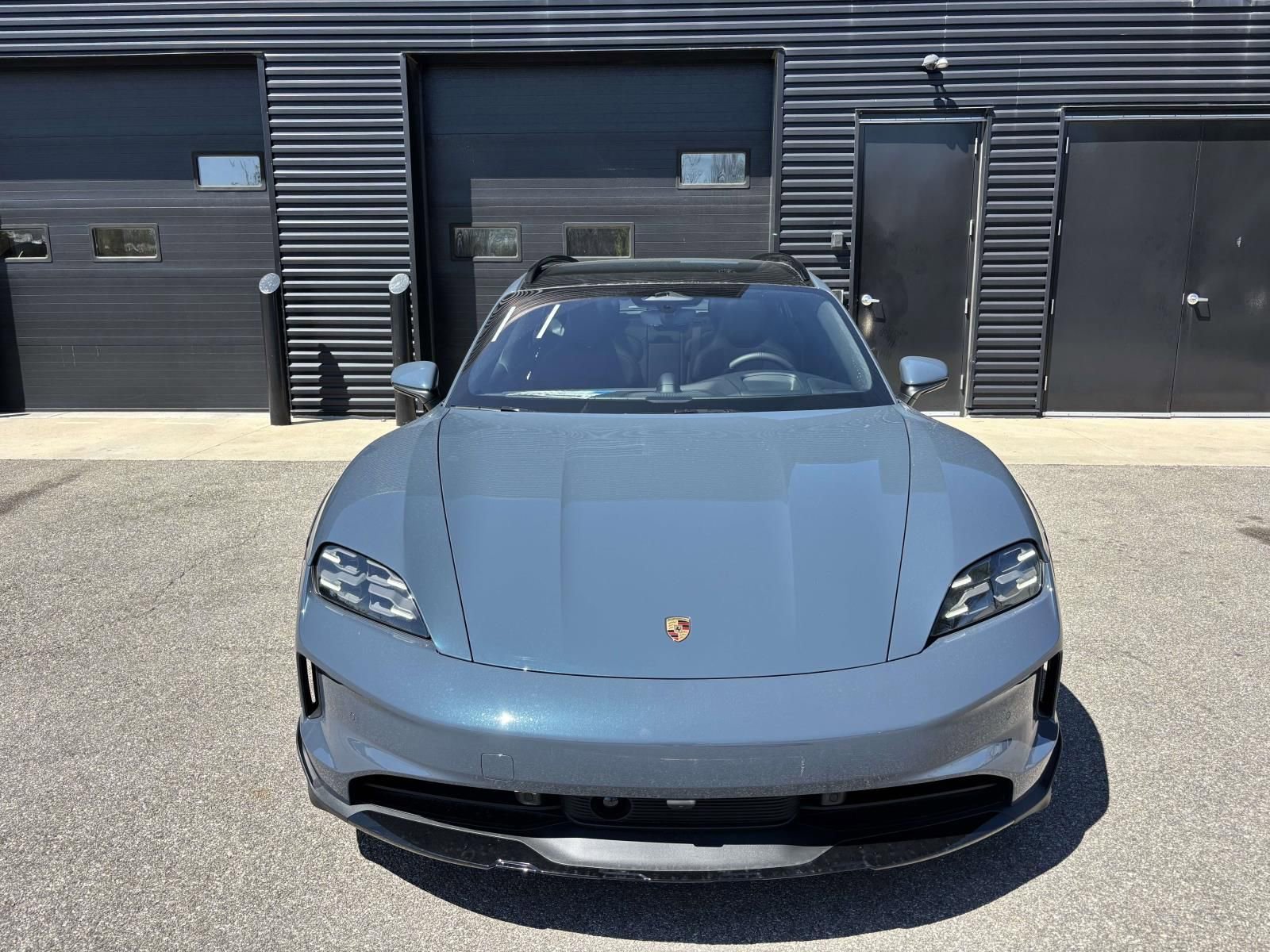 New 2026 Porsche Taycan 4S AWD/4WD image 13