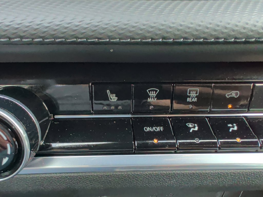 Used 2026 Chevrolet Equinox LT w/ LPO, Floor Liner Package FWD image 14