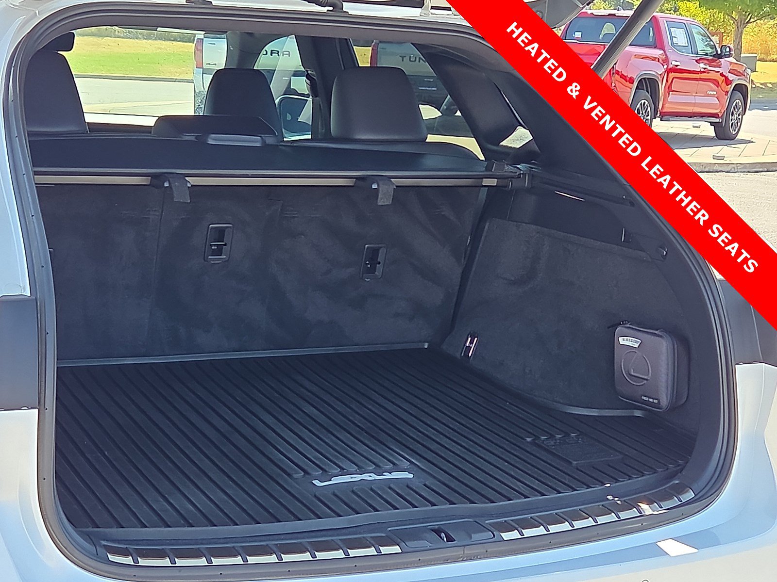Used 2024 Lexus RX 350 Premium Plus w/ Convenience Package FWD image 9