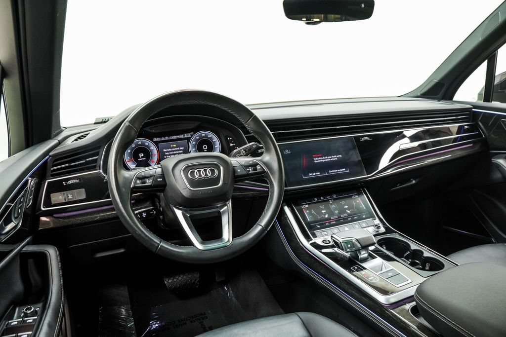 Used 2025 Audi Q7 3.0T Premium Plus AWD/4WD image 4