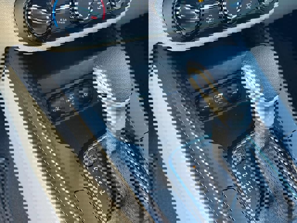 Used 2025 Kia Soul LX w/ LX Technology Package image 20