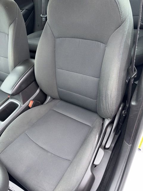 Used 2016 Chevrolet Cruze LT image 8