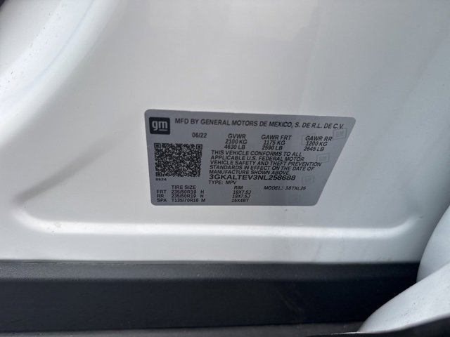 Used 2022 GMC Terrain SLE w/ Driver Convenience Package image 6