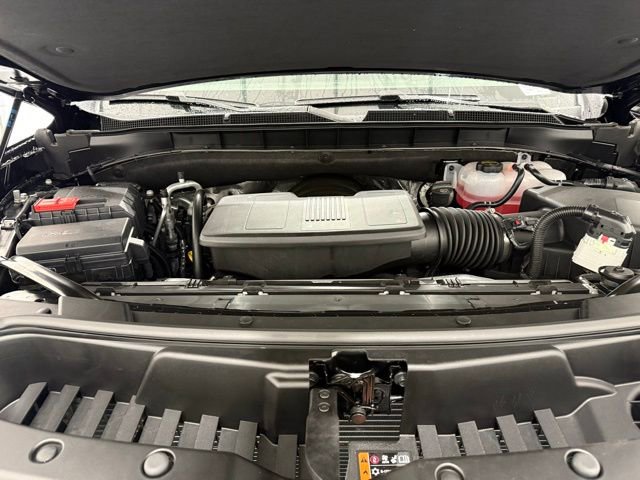 New 2026 Chevrolet Suburban LS w/ LPO, Dark Essentials Package image 9