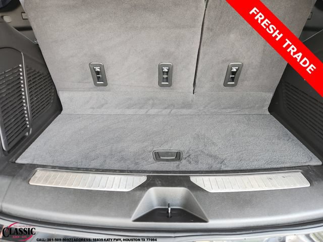 Used 2024 GMC Yukon AT4 w/ Technology Package AWD/4WD image 32