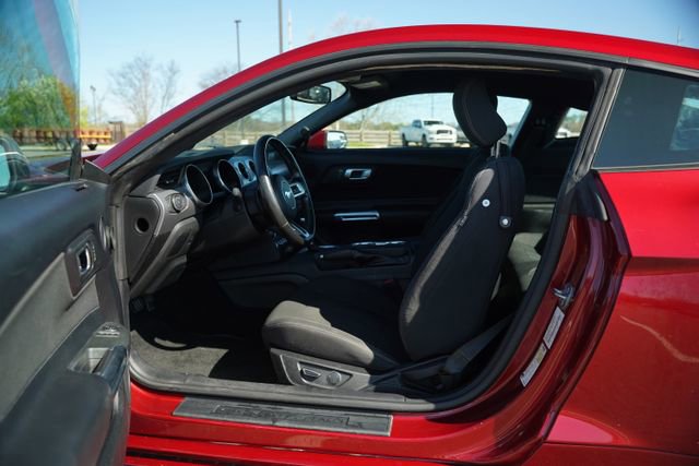 Used 2018 Ford Mustang Coupe w/ Equipment Group 101A image 11