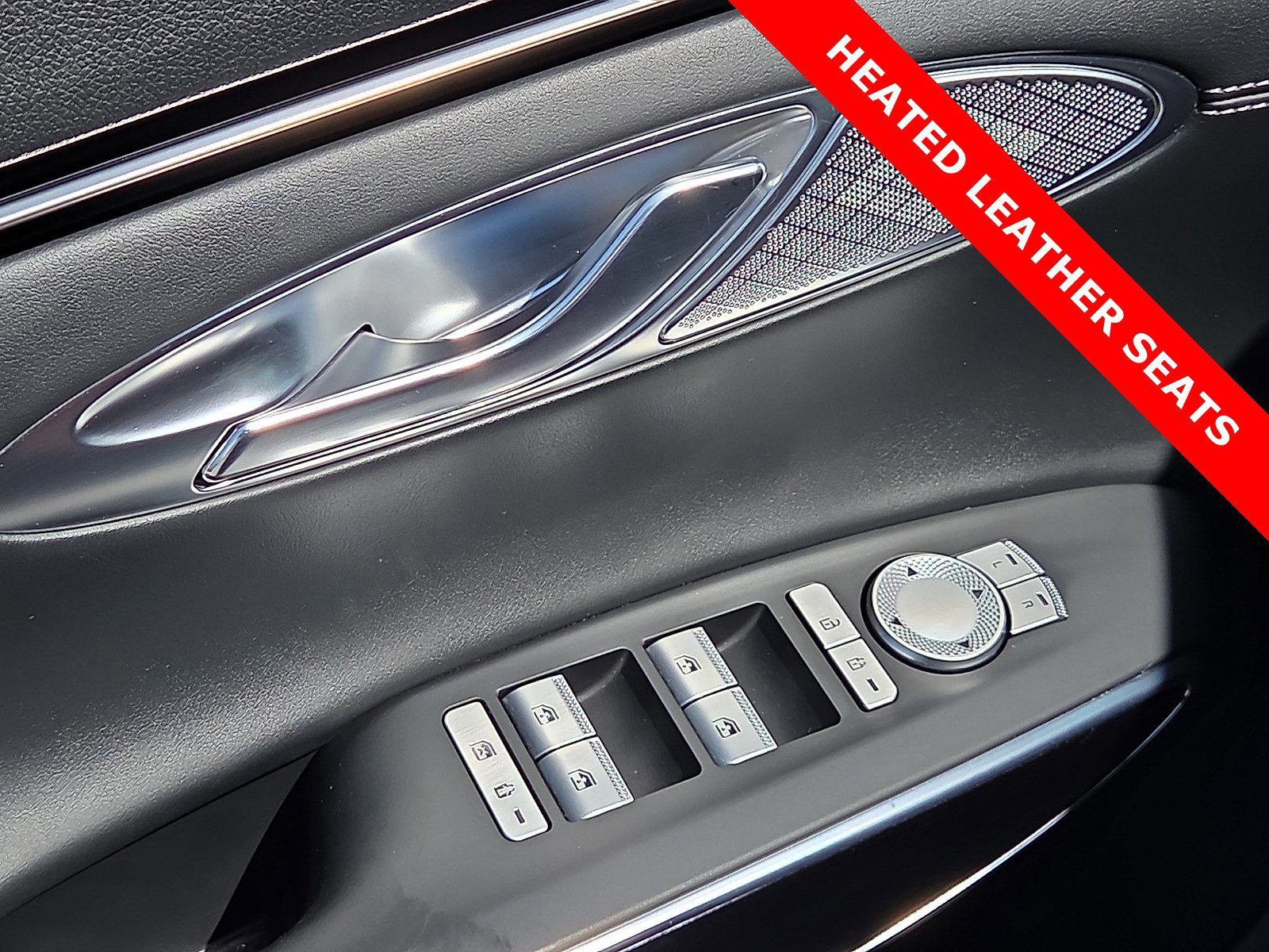 Used 2025 Genesis GV70 2.5T AWD/4WD image 13