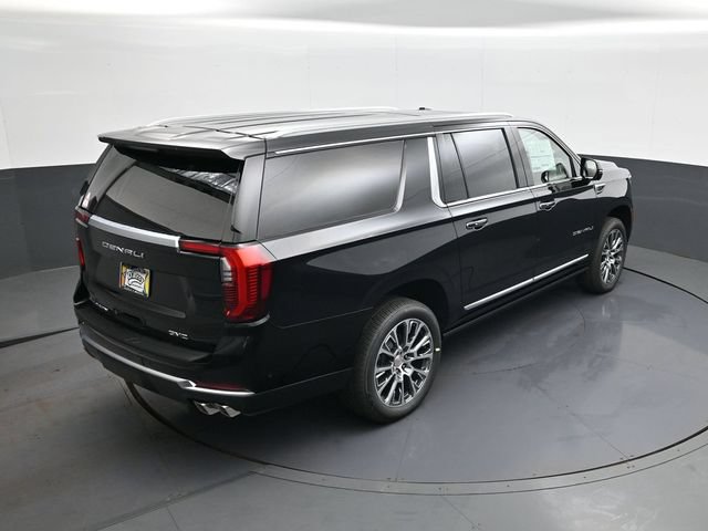 New 2026 GMC Yukon XL Denali w/ Denali Reserve Package AWD/4WD image 18
