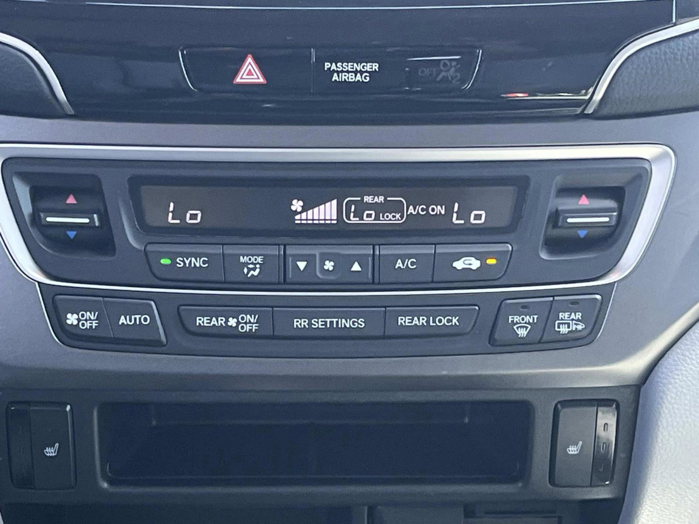 Used 2022 Honda Pilot Special Edition image 12