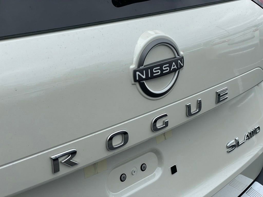 Certified 2023 Nissan Rogue SL AWD/4WD image 28