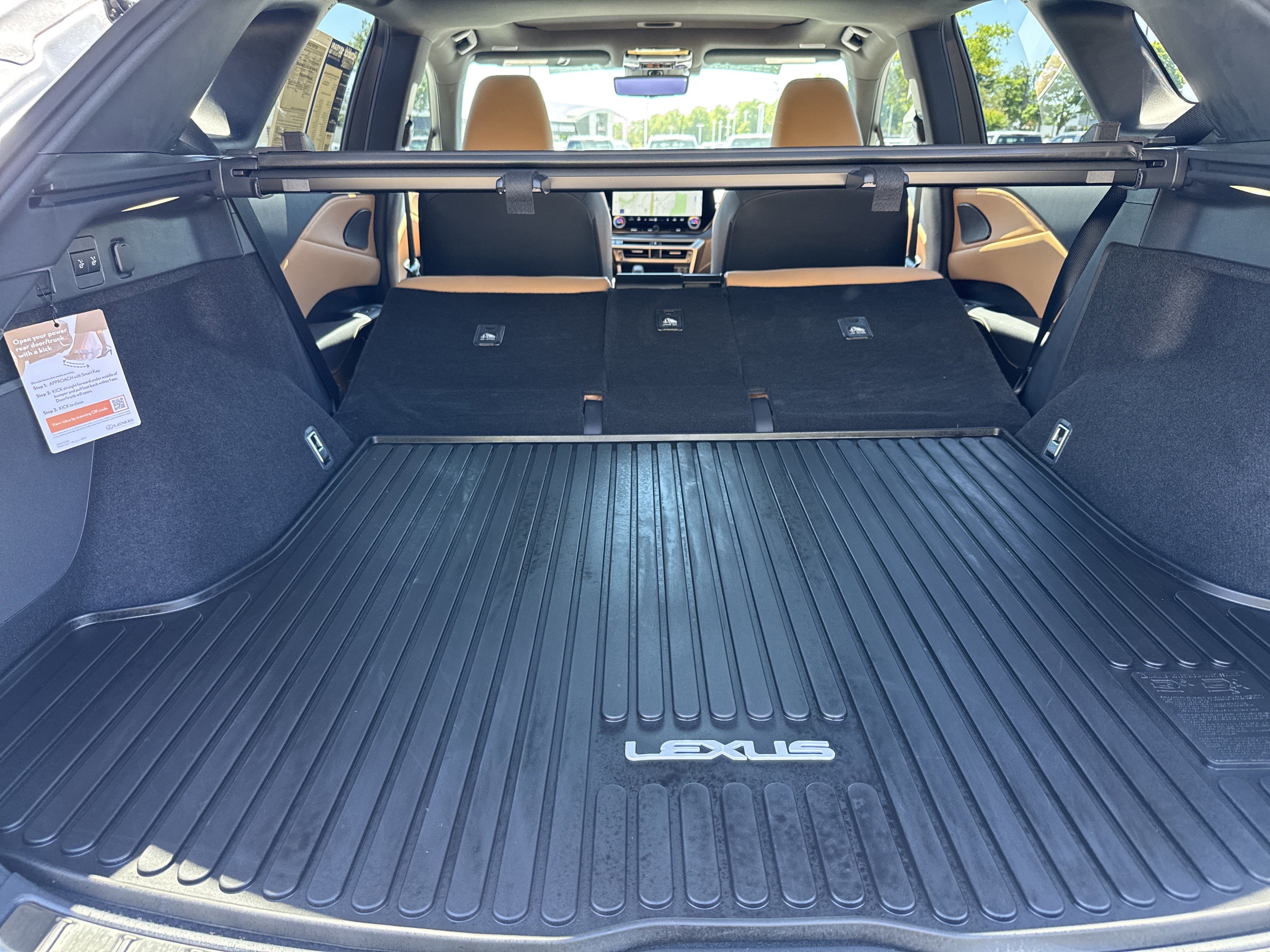 Used 2025 Lexus RX 350 Premium Plus w/ Convenience Package FWD image 34