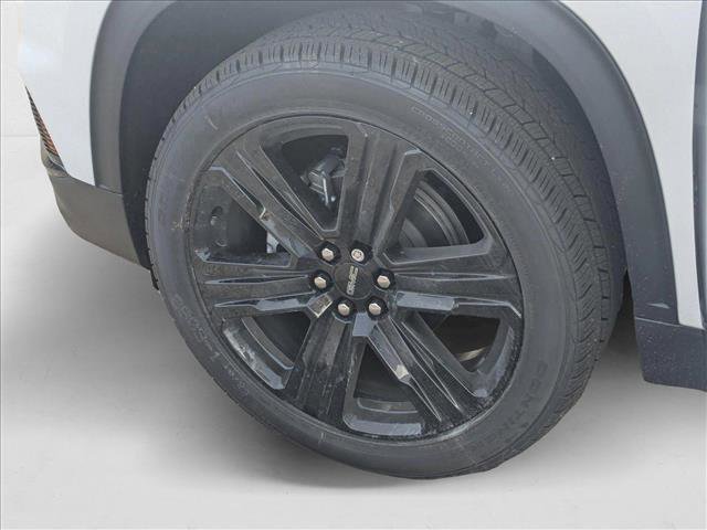 New 2025 GMC Acadia Elevation w/ Black Edition image 10