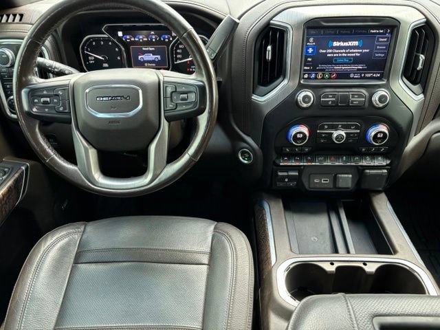 Used 2021 GMC Sierra 1500 Denali w/ Denali Carbonpro Edition AWD/4WD image 18