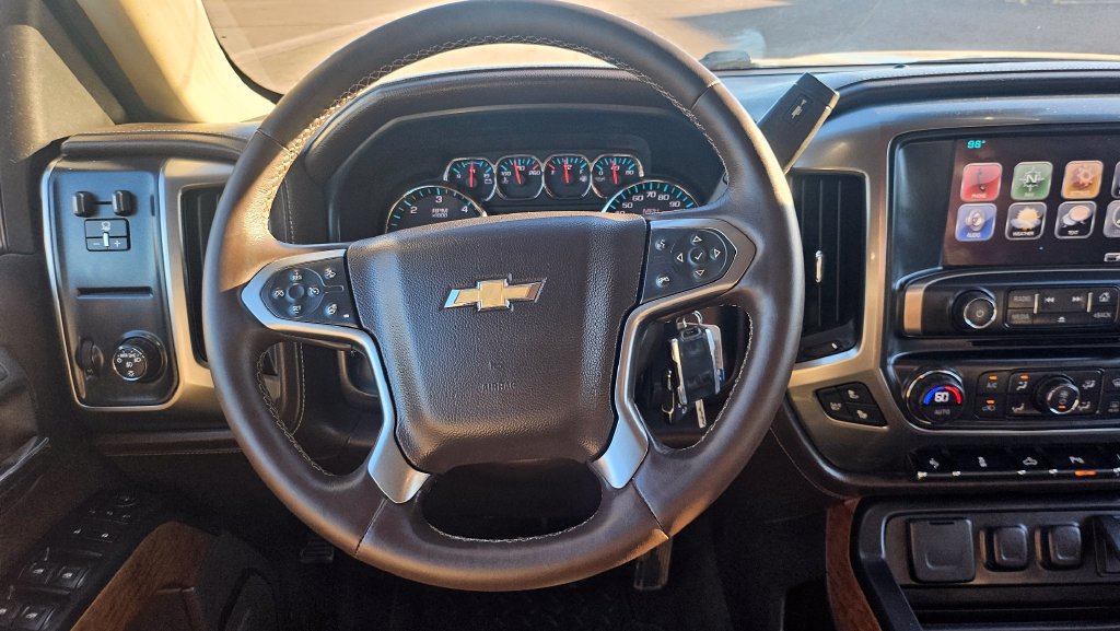 Used 2015 Chevrolet Silverado 1500 LTZ w/ Texas Edition, 1LZ Trim RWD image 30