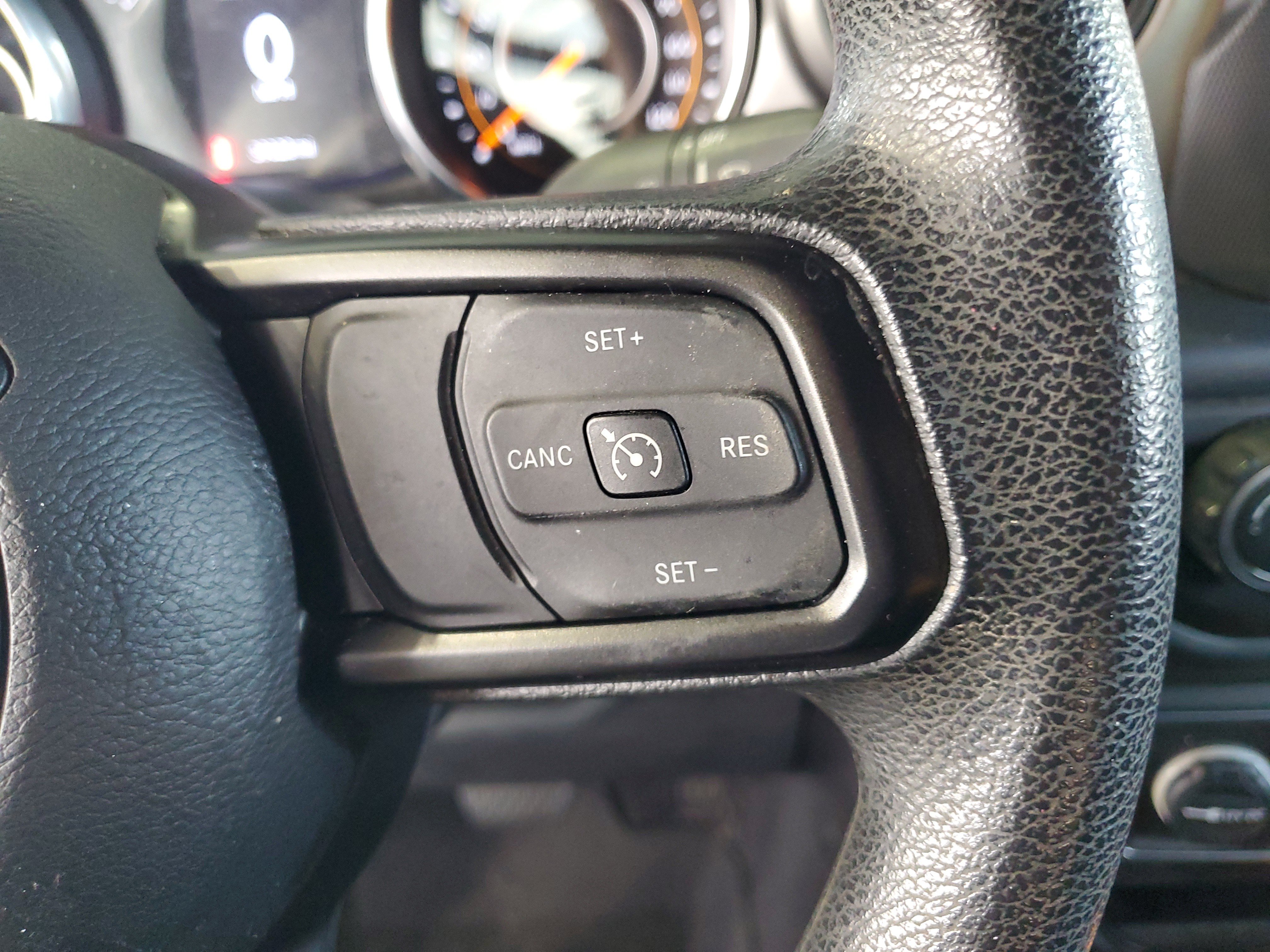 Used 2018 Jeep Wrangler Unlimited Sport AWD/4WD image 24