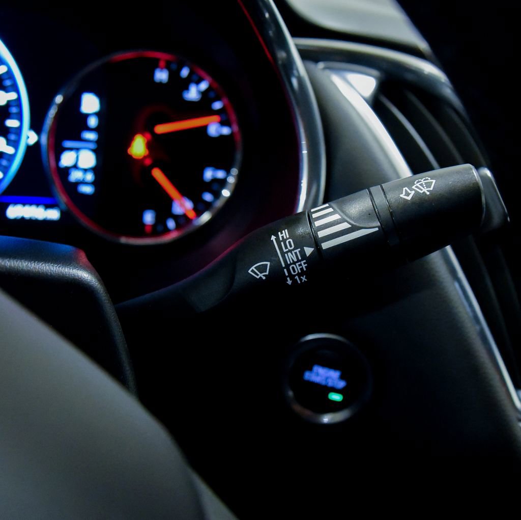 Used 2024 Chevrolet Malibu LT FWD image 27