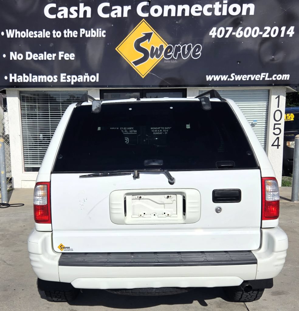 Used 2003 Isuzu Rodeo S RWD image 12