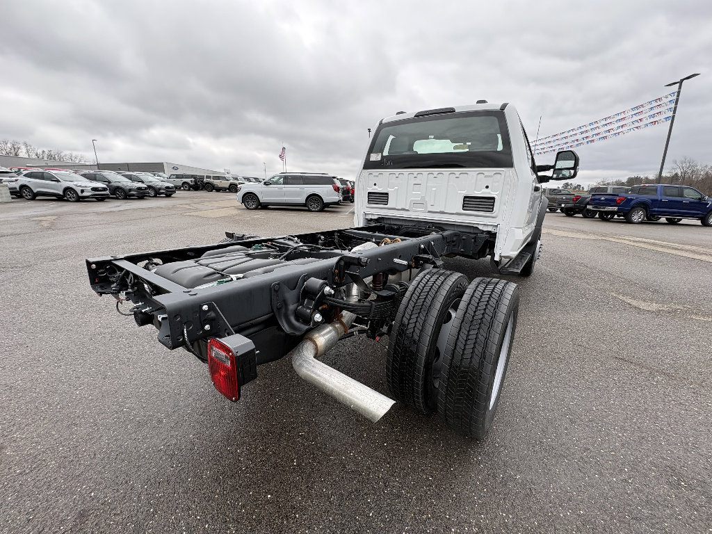 New 2026 Ford F550 4x4 Regular Cab Super Duty w/ Snow Plow Prep Package image 4