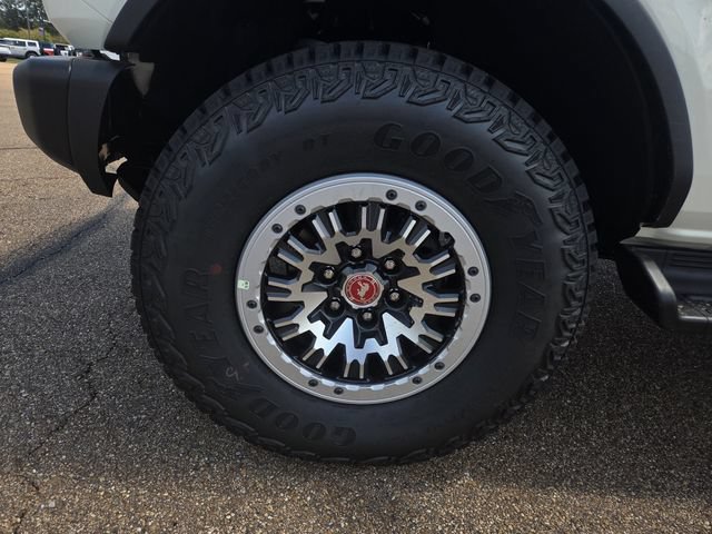 New 2026 Ford Bronco Outer Banks w/ Sasquatch Package AWD/4WD image 23