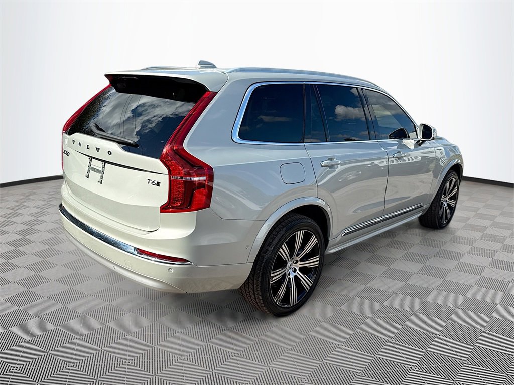 Used 2022 Volvo XC90 T6 Inscription w/ Lounge Package image 6