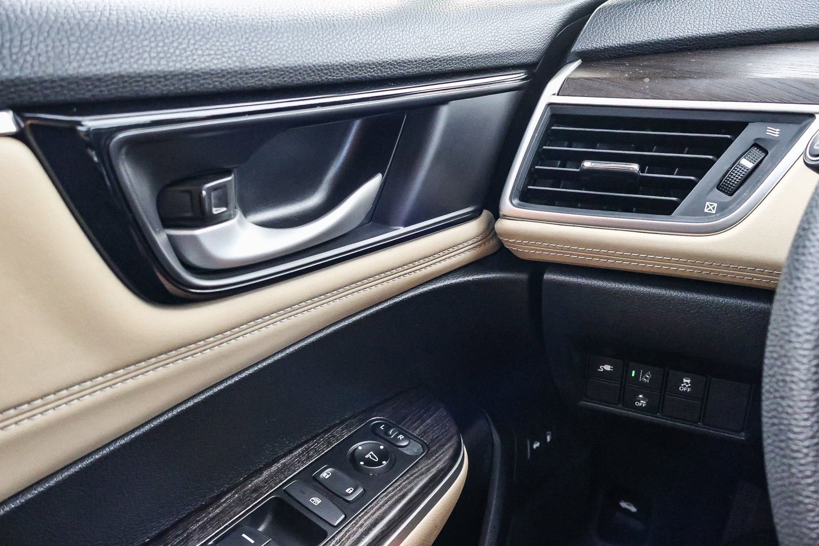 Used 2018 Honda Clarity Plug-In Hybrid image 41